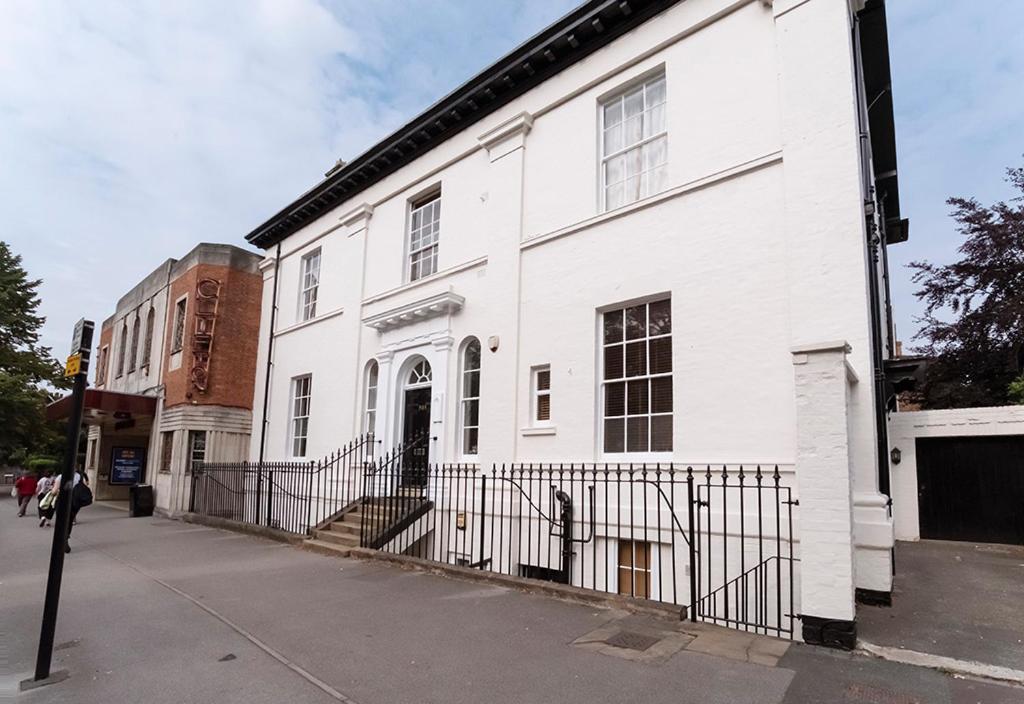 50A Clifton Garth Apartment York Bagian luar foto